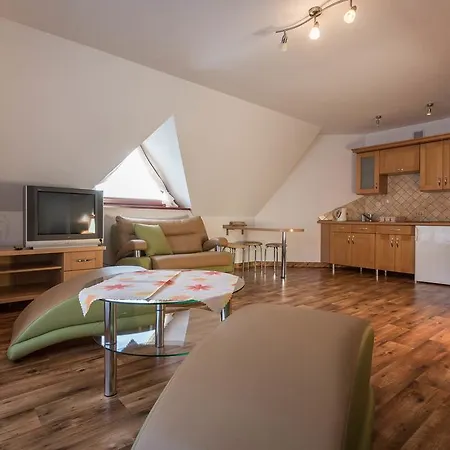 Apartament Sykowny Dworek *